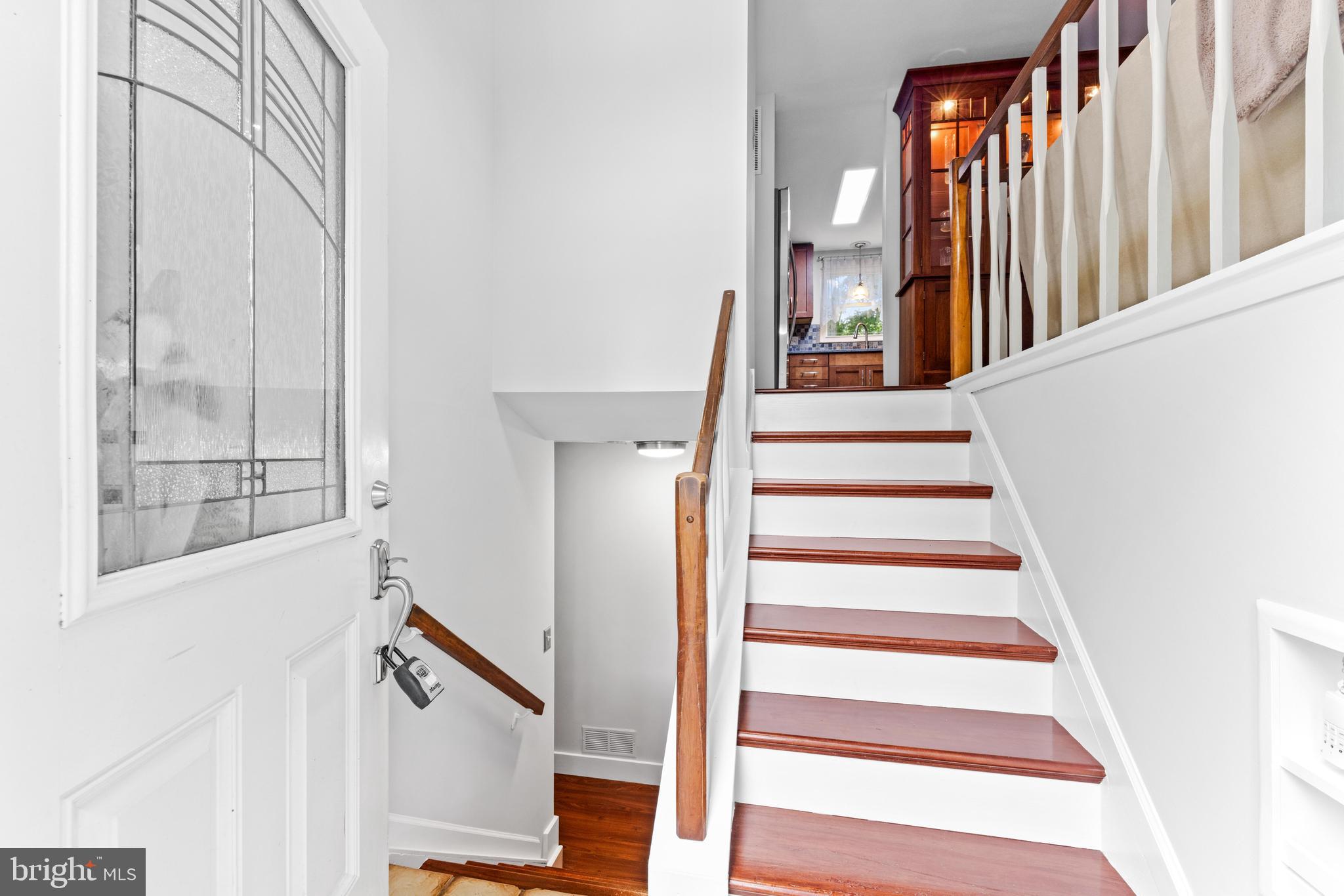 16 JACOB LEE COURT