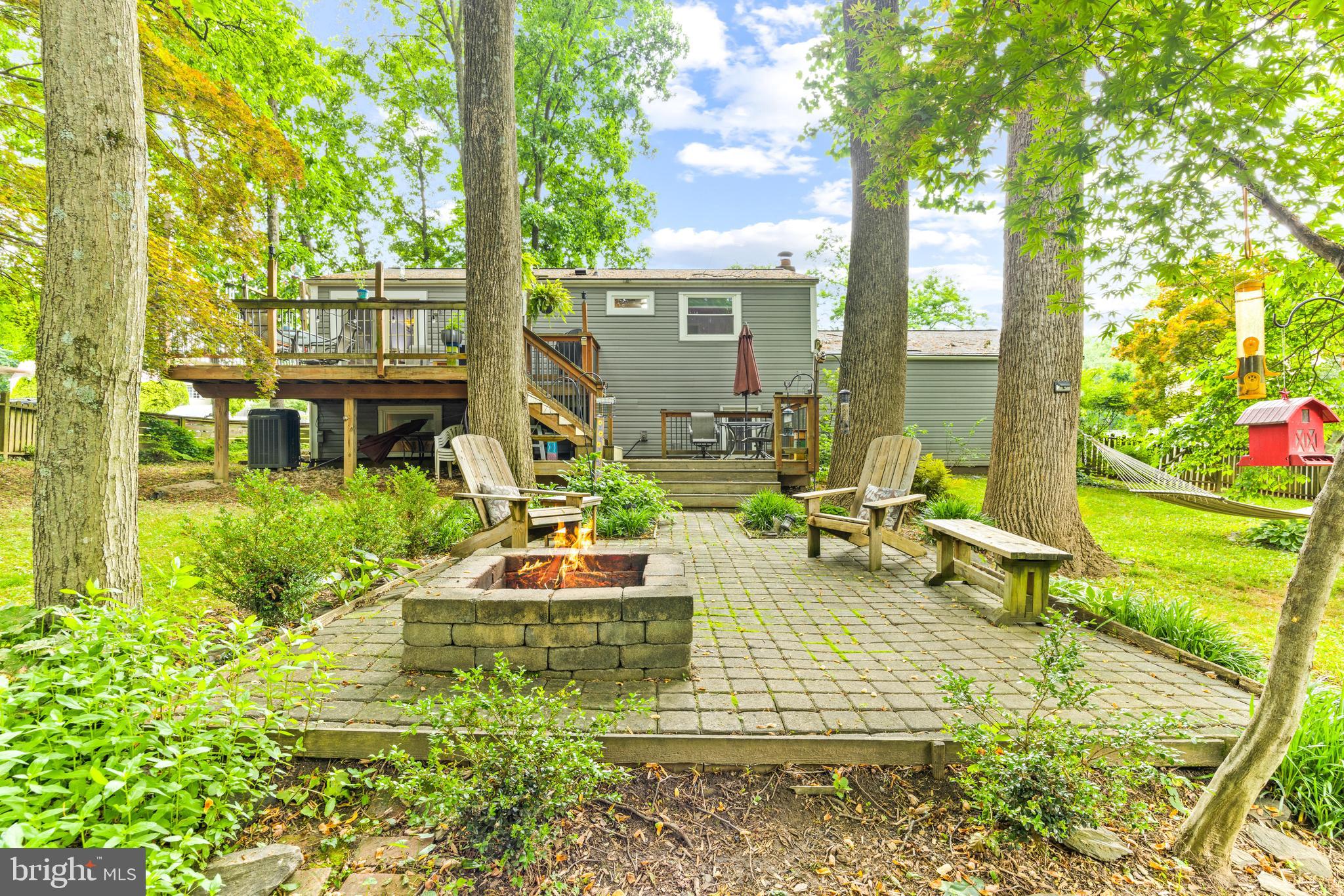 16 JACOB LEE COURT