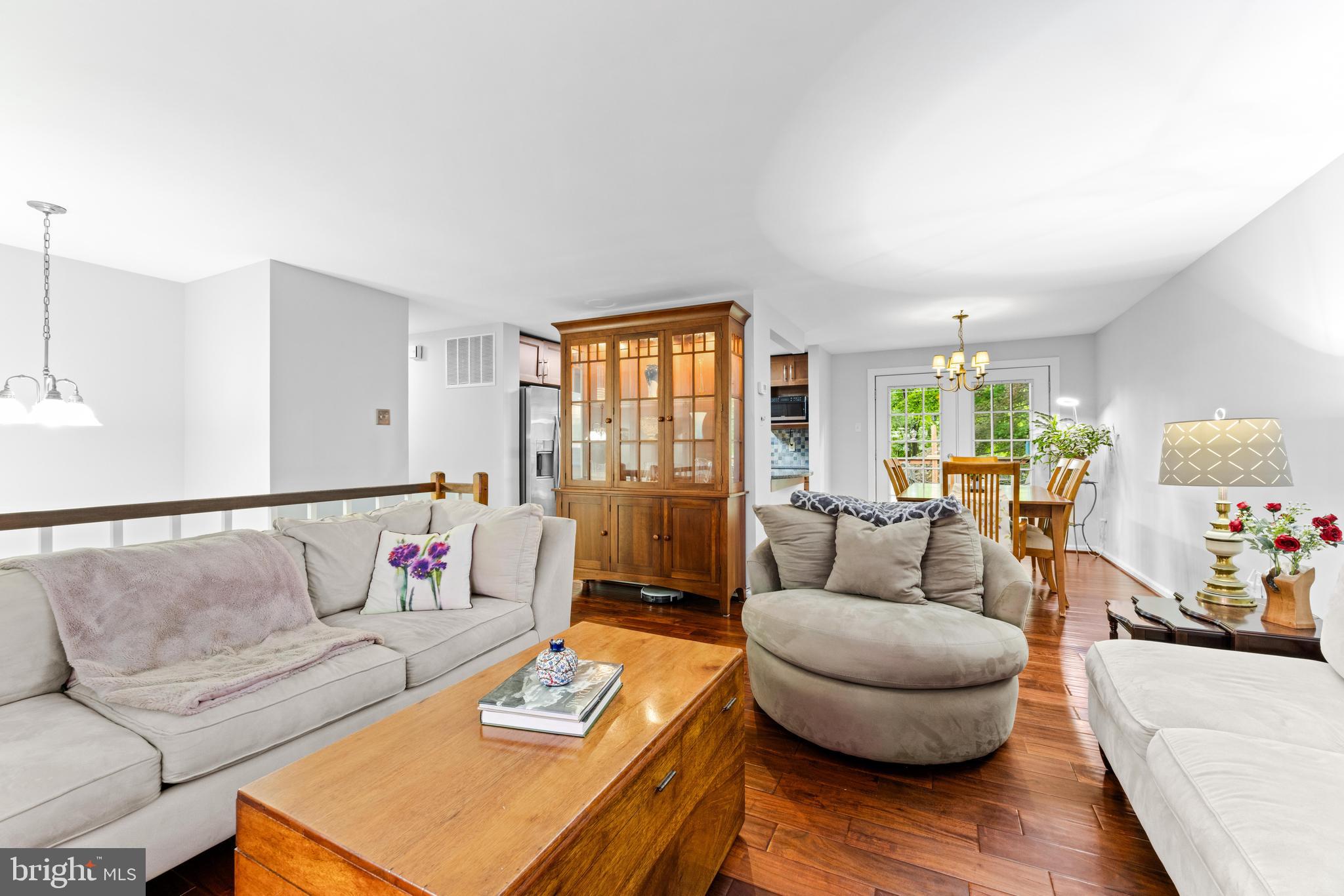 16 JACOB LEE COURT