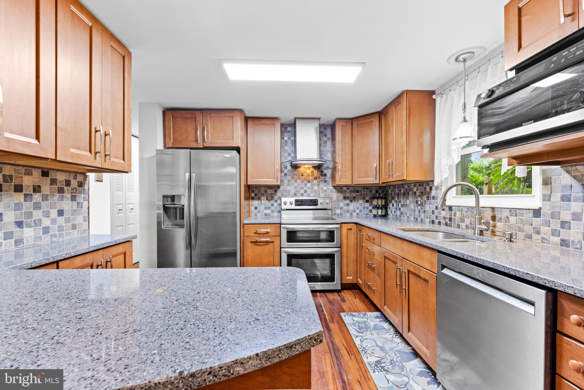 16 JACOB LEE COURT
