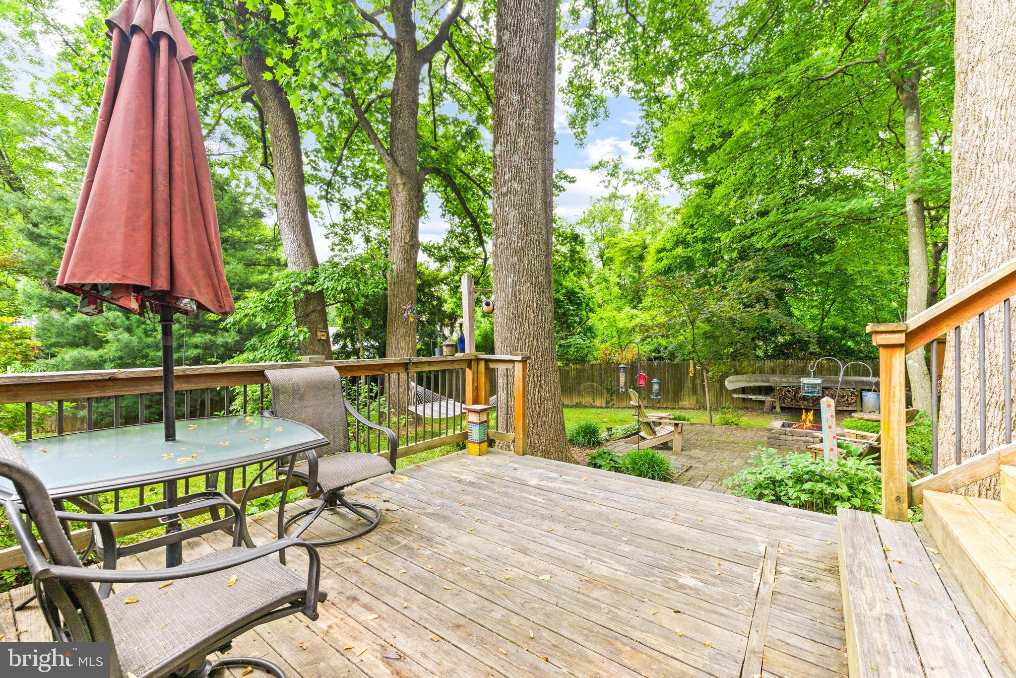 16 JACOB LEE COURT