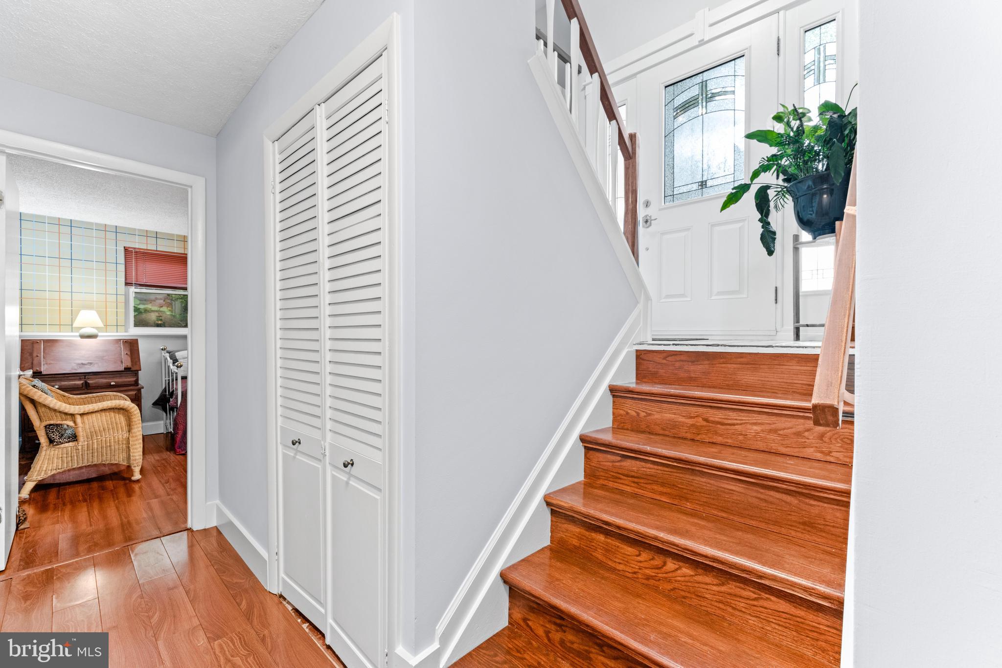 16 JACOB LEE COURT