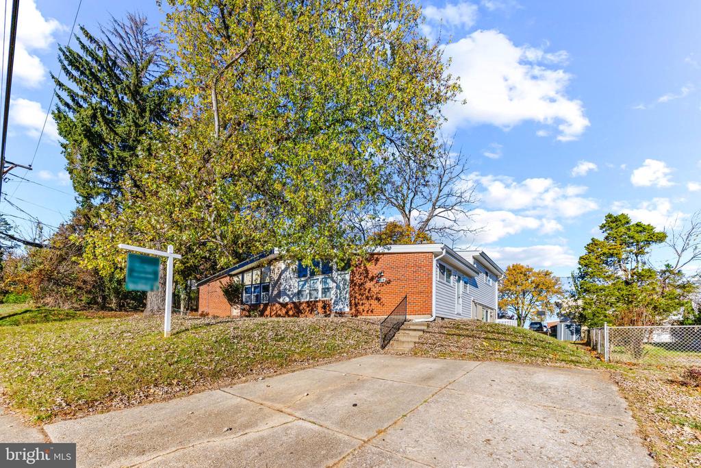 4608 OLD COURT ROAD