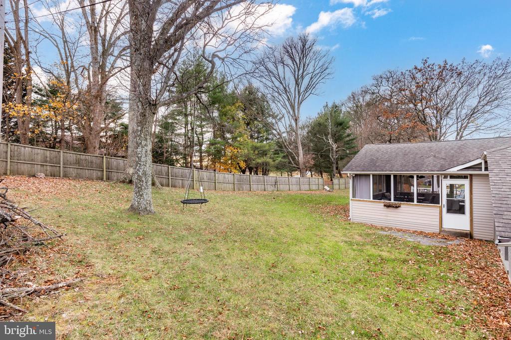 1215 MOUNT CARMEL ROAD