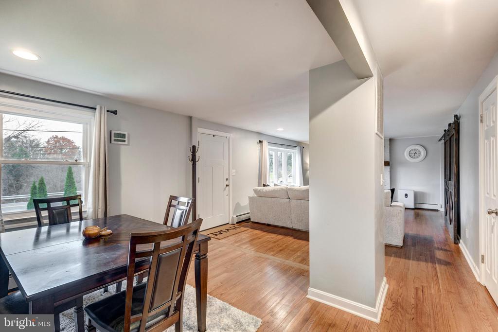 1215 MOUNT CARMEL ROAD