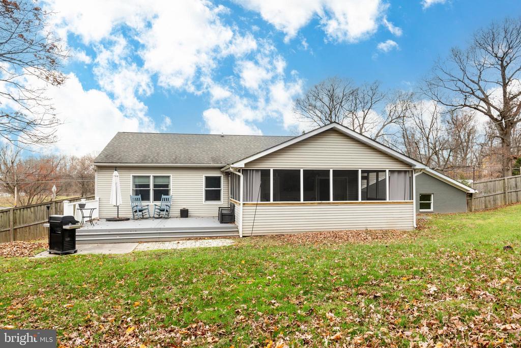 1215 MOUNT CARMEL ROAD