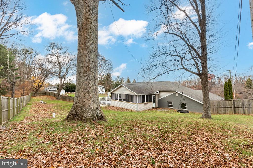 1215 MOUNT CARMEL ROAD