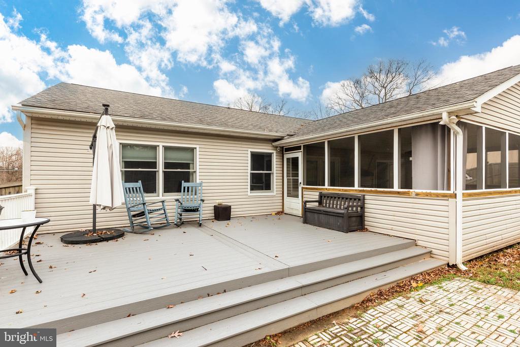 1215 MOUNT CARMEL ROAD
