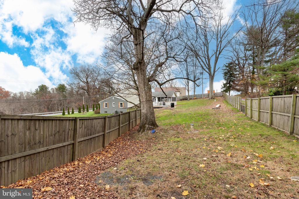 1215 MOUNT CARMEL ROAD