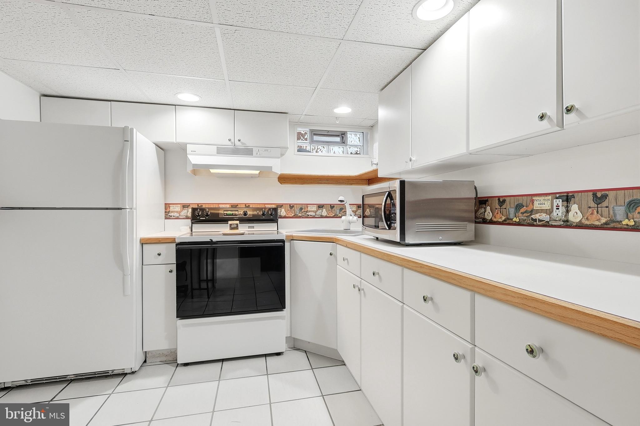 2426 PLAINFIELD ROAD
