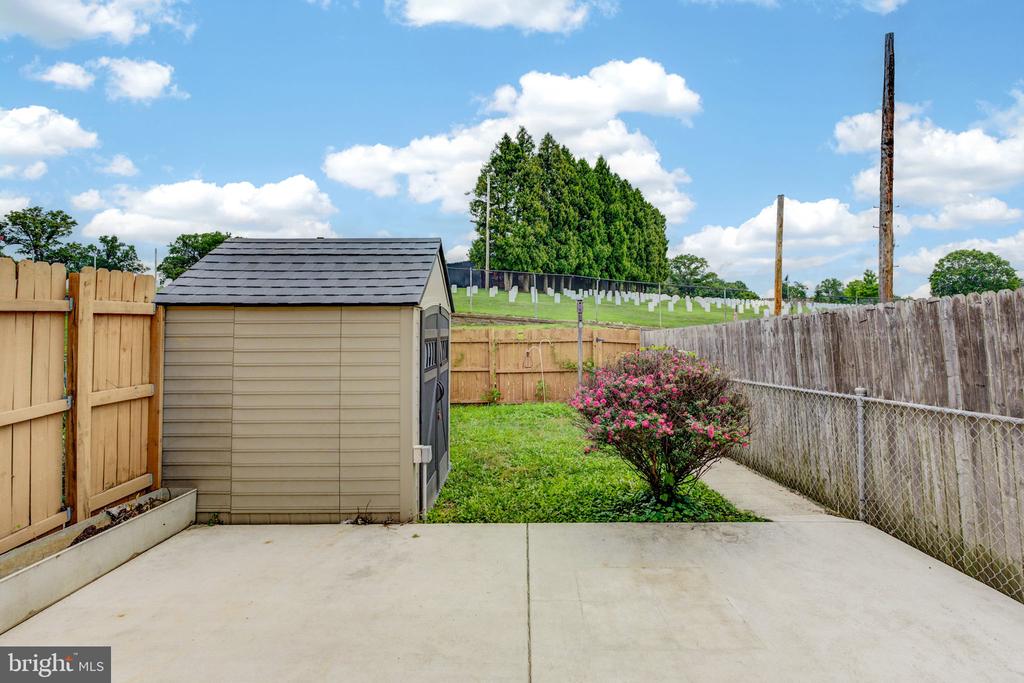 107 GARDEN RIDGE