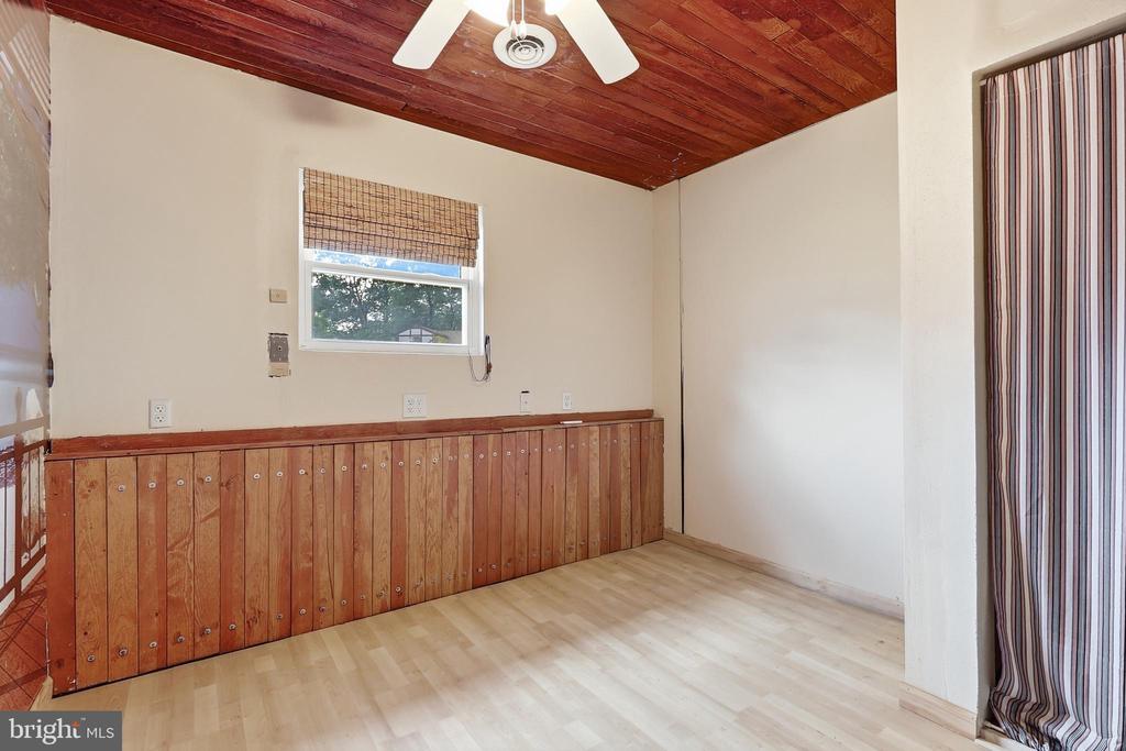 12 BEEFWOOD COURT