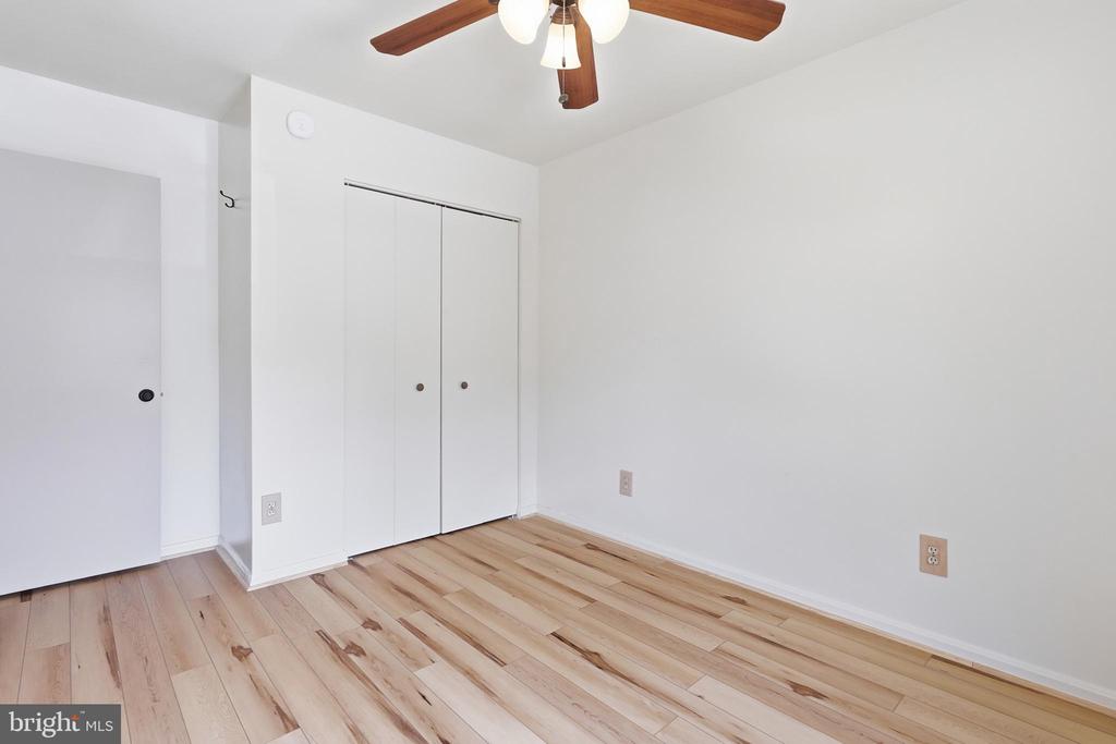 12 BEEFWOOD COURT