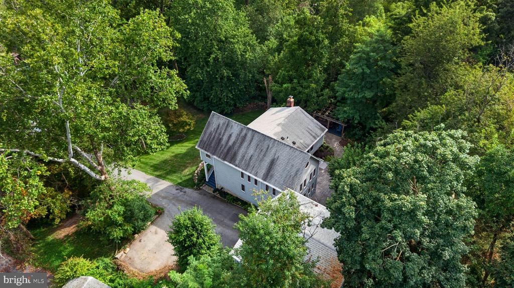 100 HILLSIDE ROAD