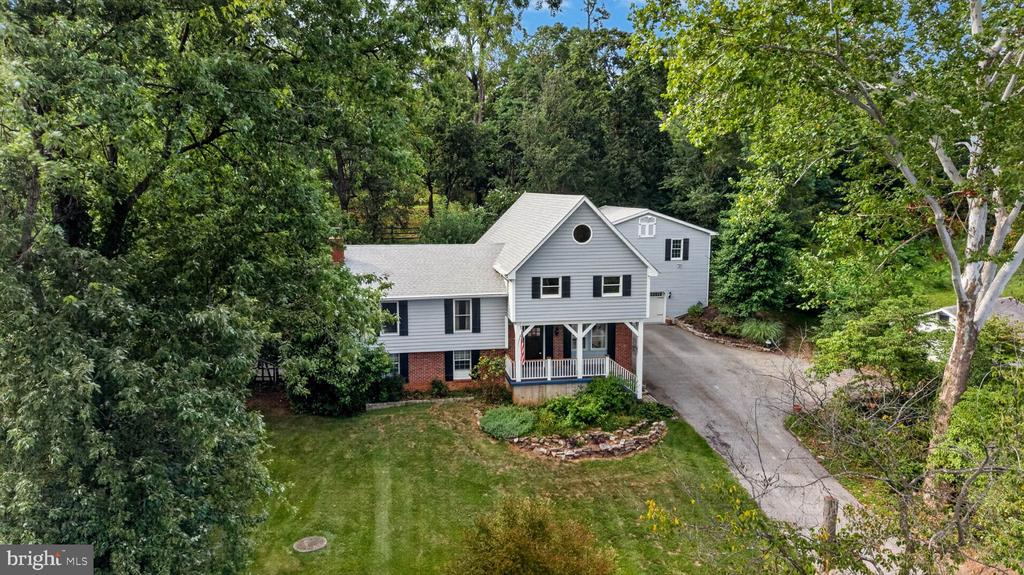 100 HILLSIDE ROAD