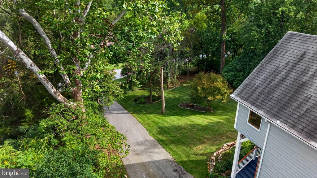 100 HILLSIDE ROAD