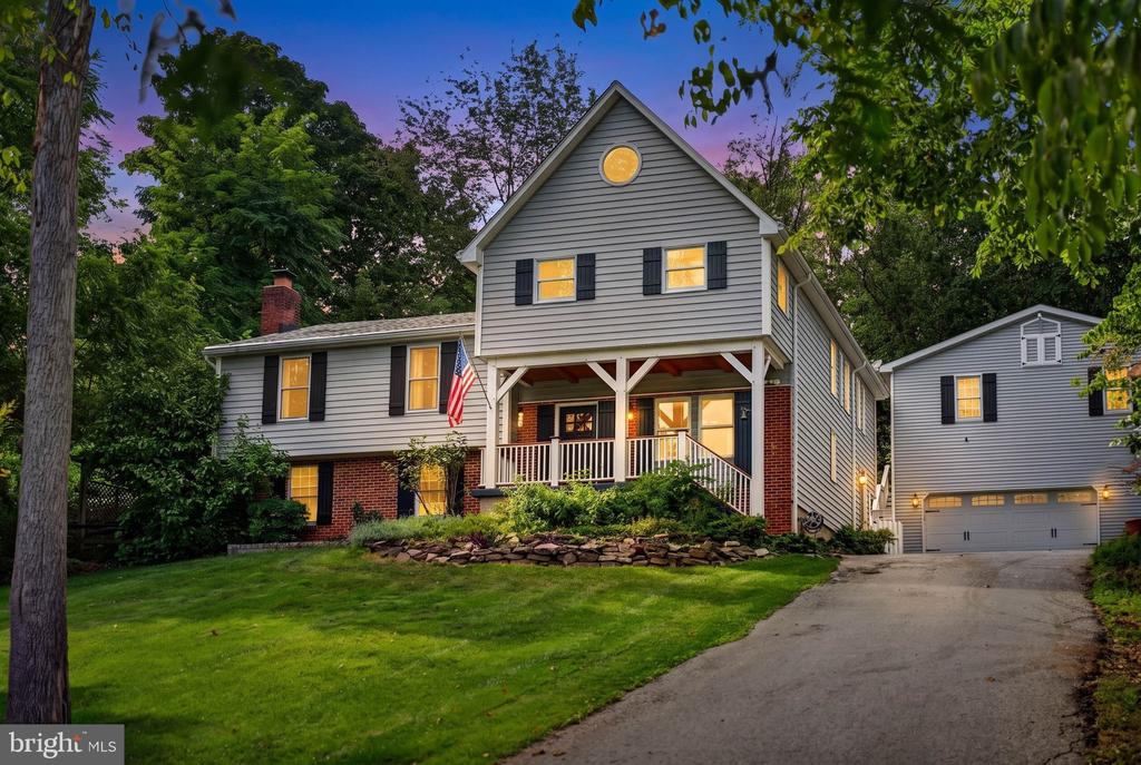 100 HILLSIDE ROAD