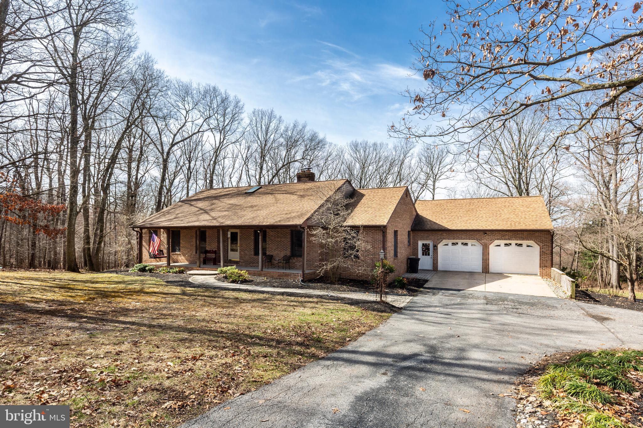 1061 HOOK ROAD