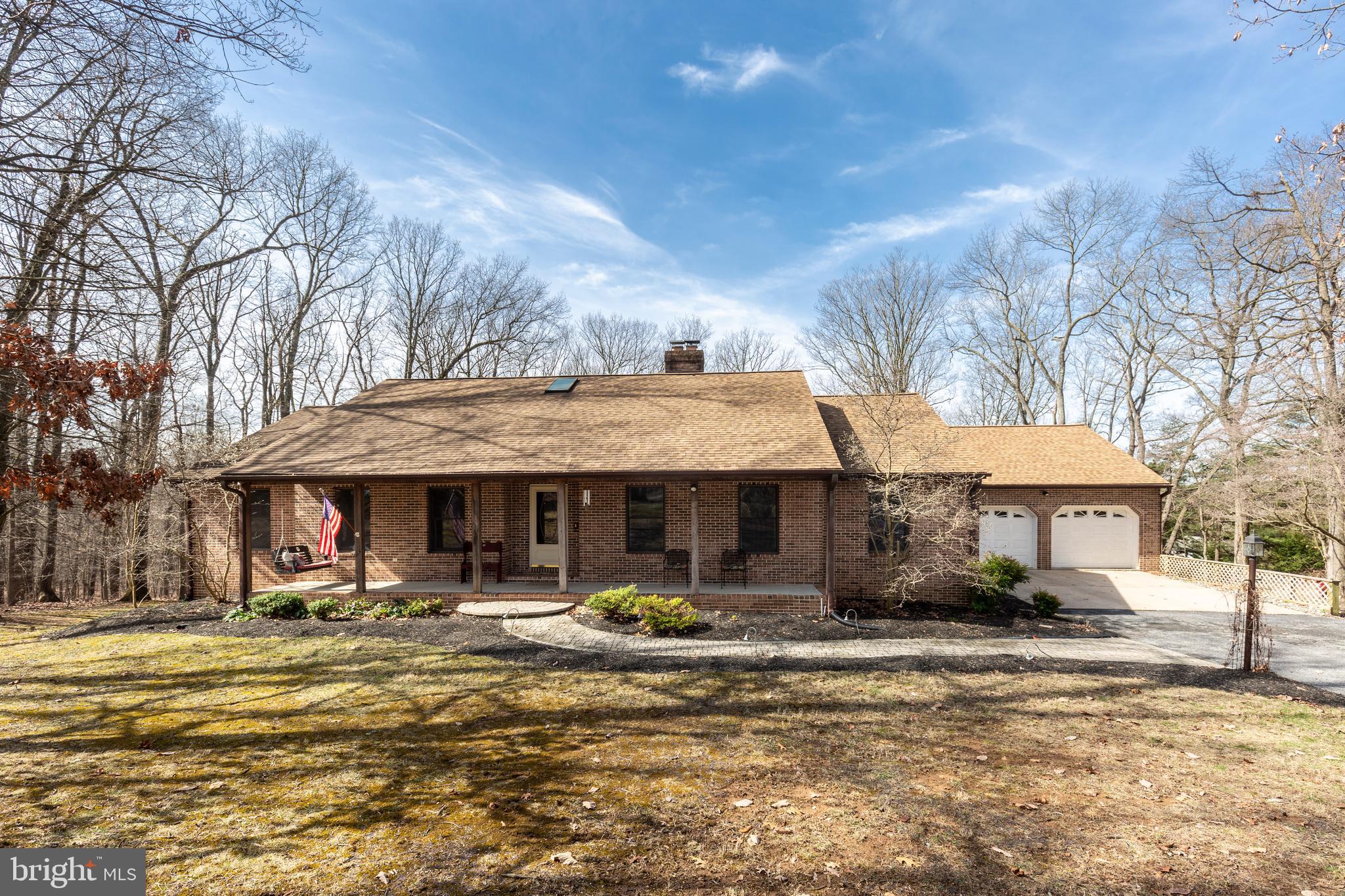 1061 HOOK ROAD