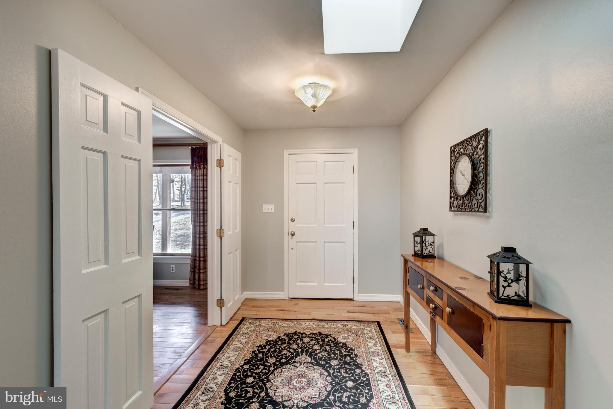 1061 HOOK ROAD