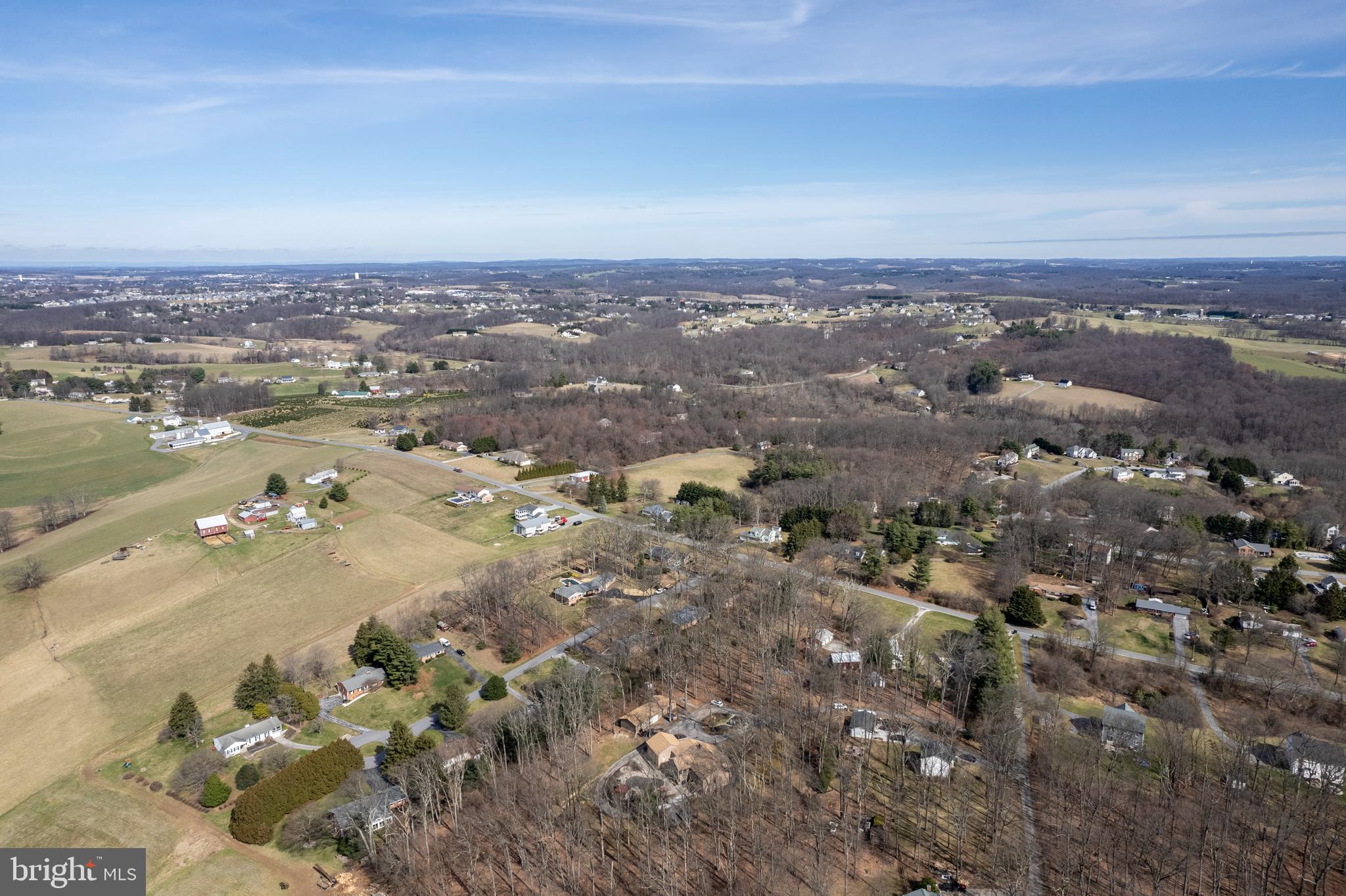 1061 HOOK ROAD