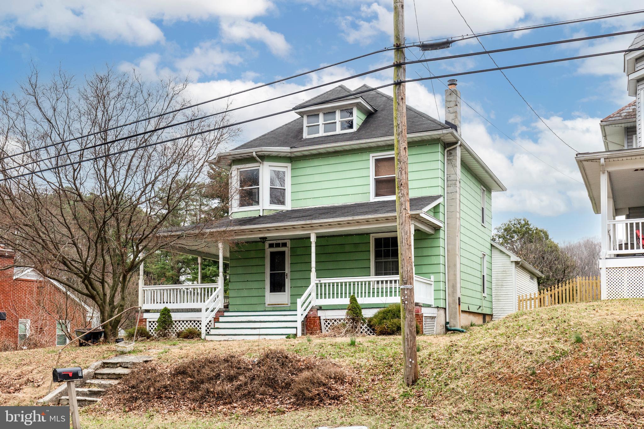 4211 MAIN STREET