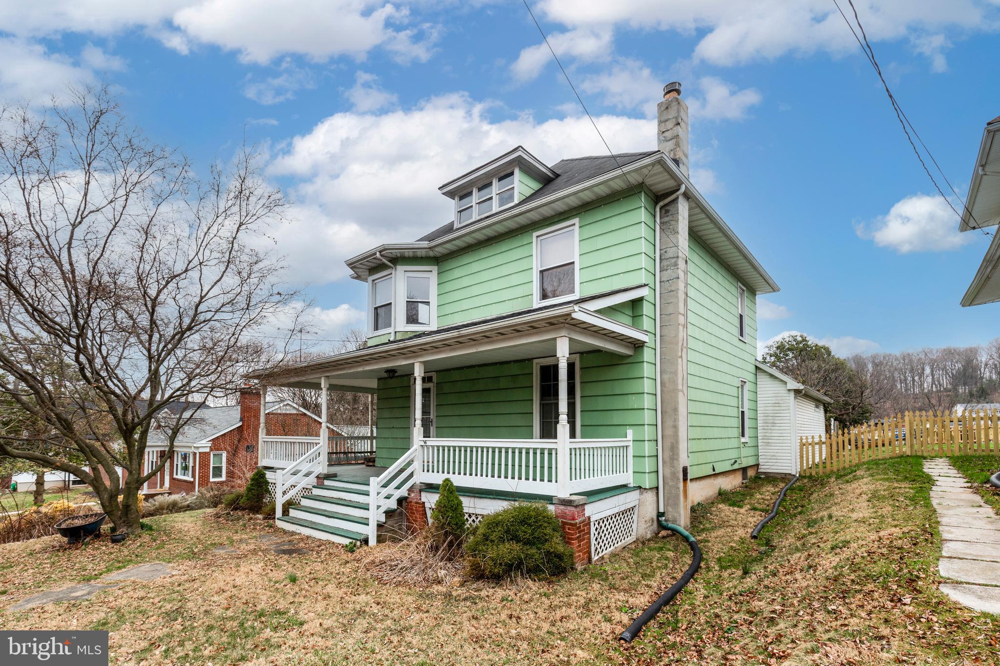 4211 MAIN STREET