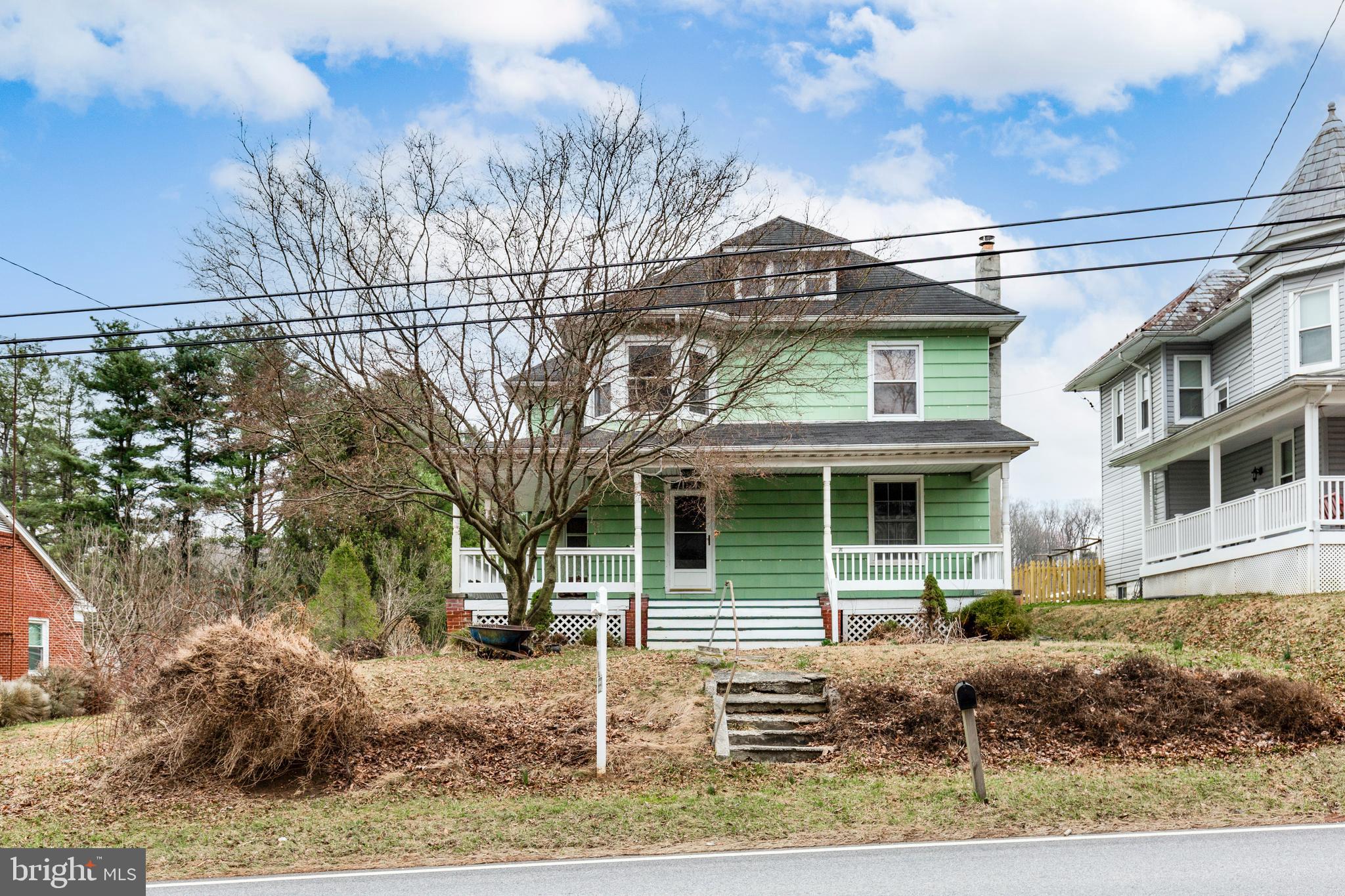 4211 MAIN STREET