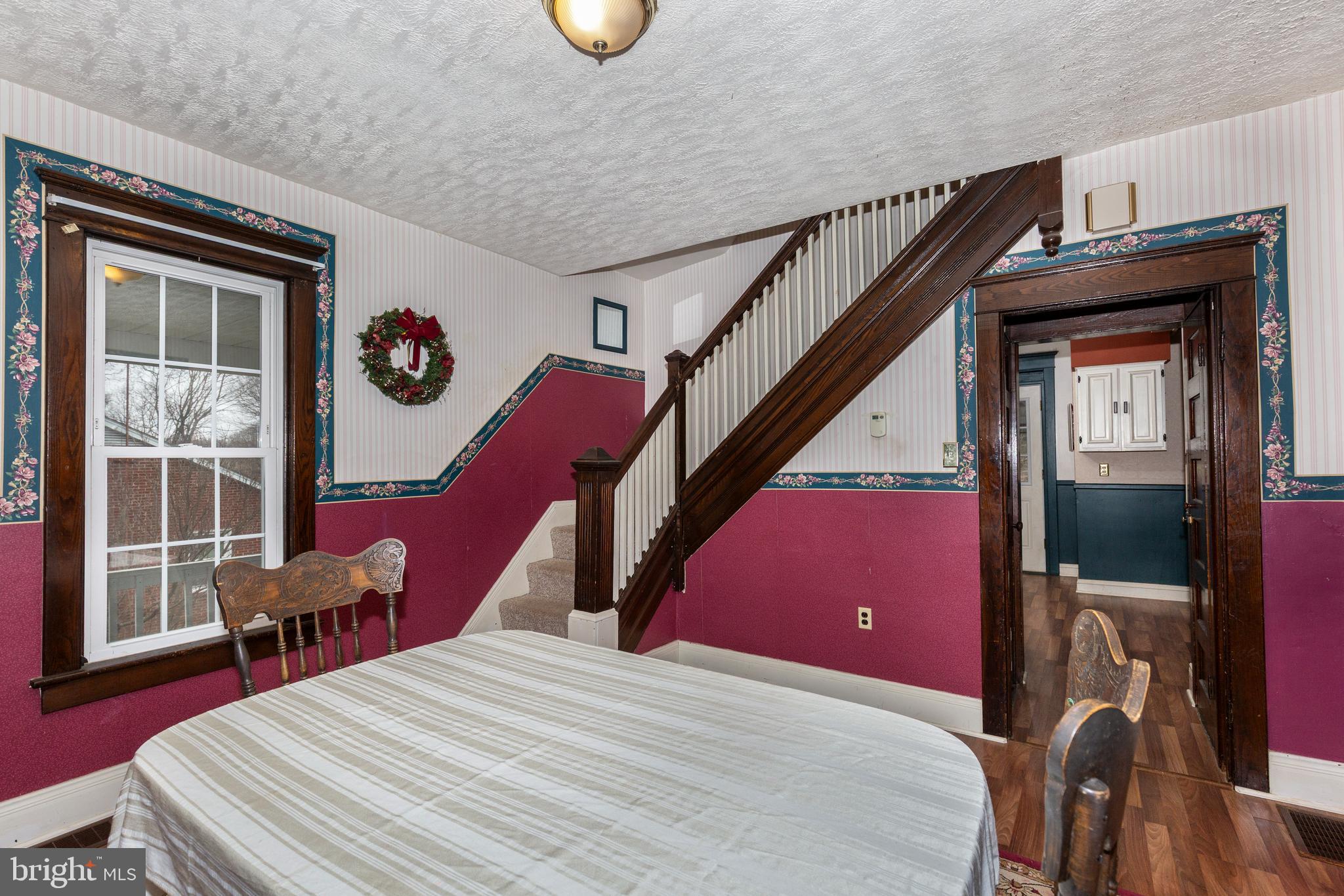 4211 MAIN STREET