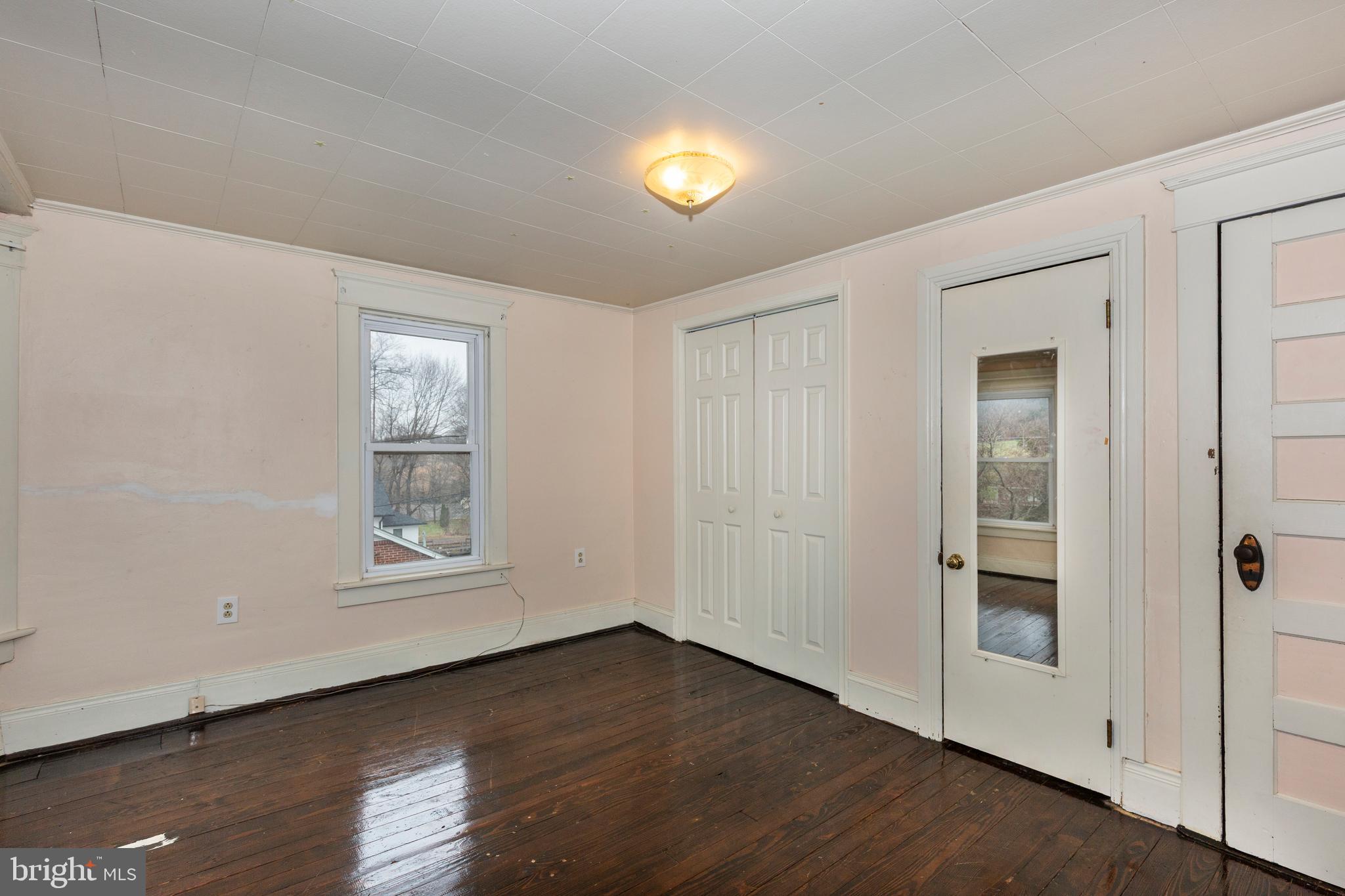 4211 MAIN STREET