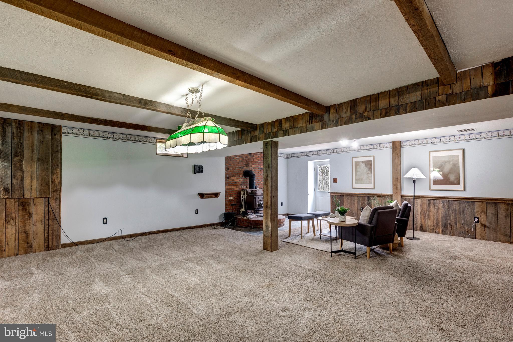 641 HOOK ROAD