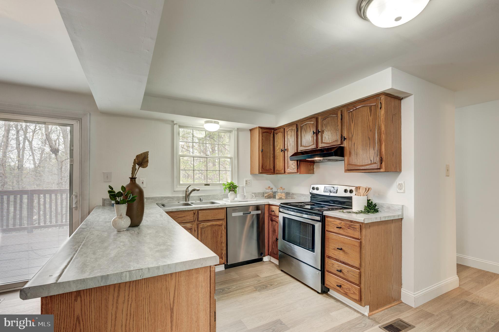 641 HOOK ROAD