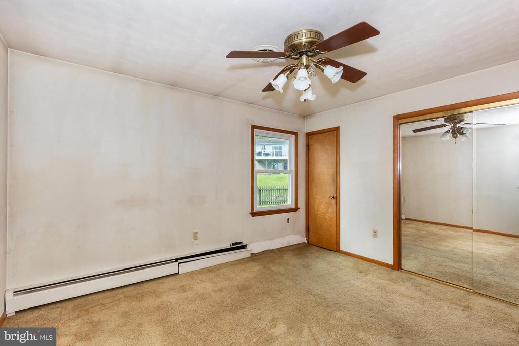 3079 HIGH STREET
