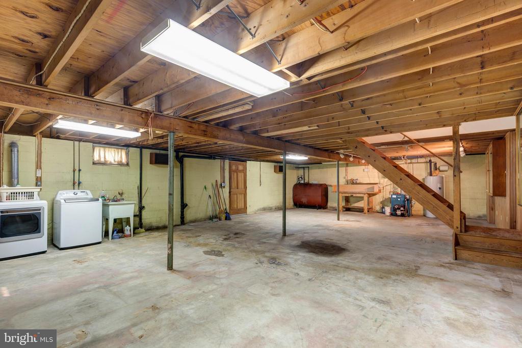 3079 HIGH STREET