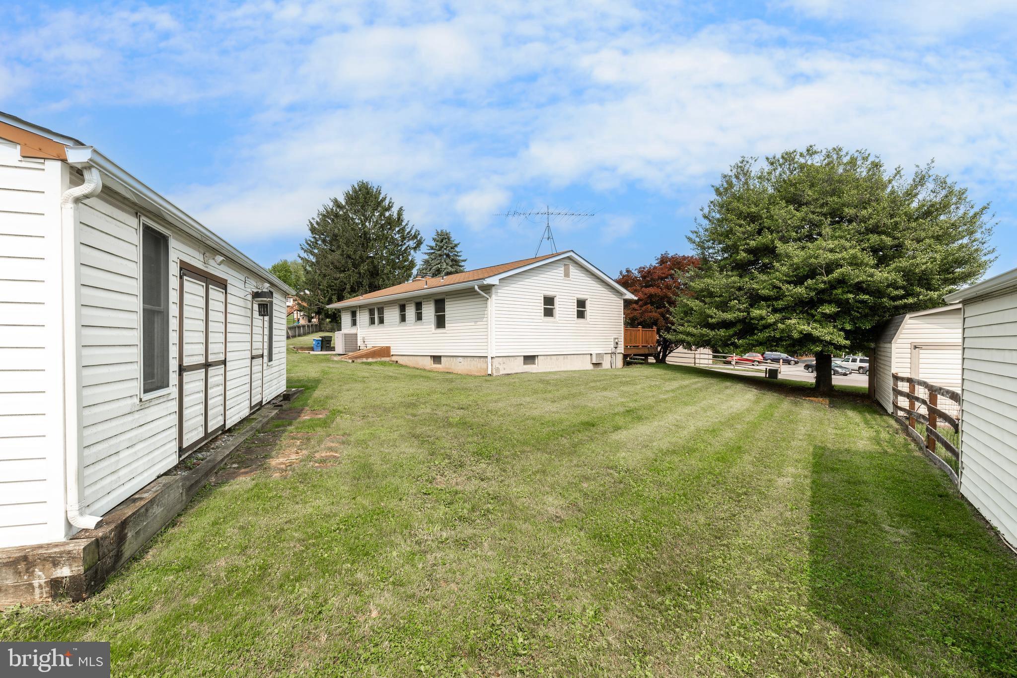 3079 HIGH STREET