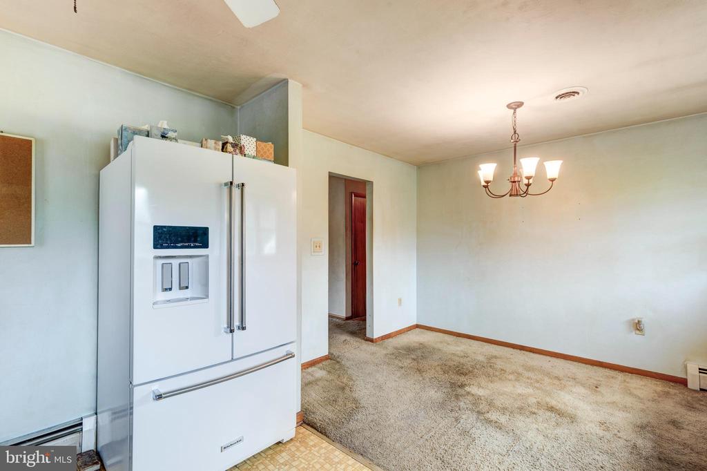 3079 HIGH STREET
