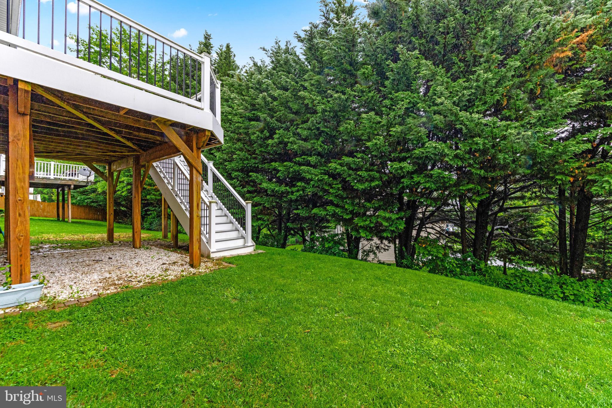 223 HOBBITTS LANE