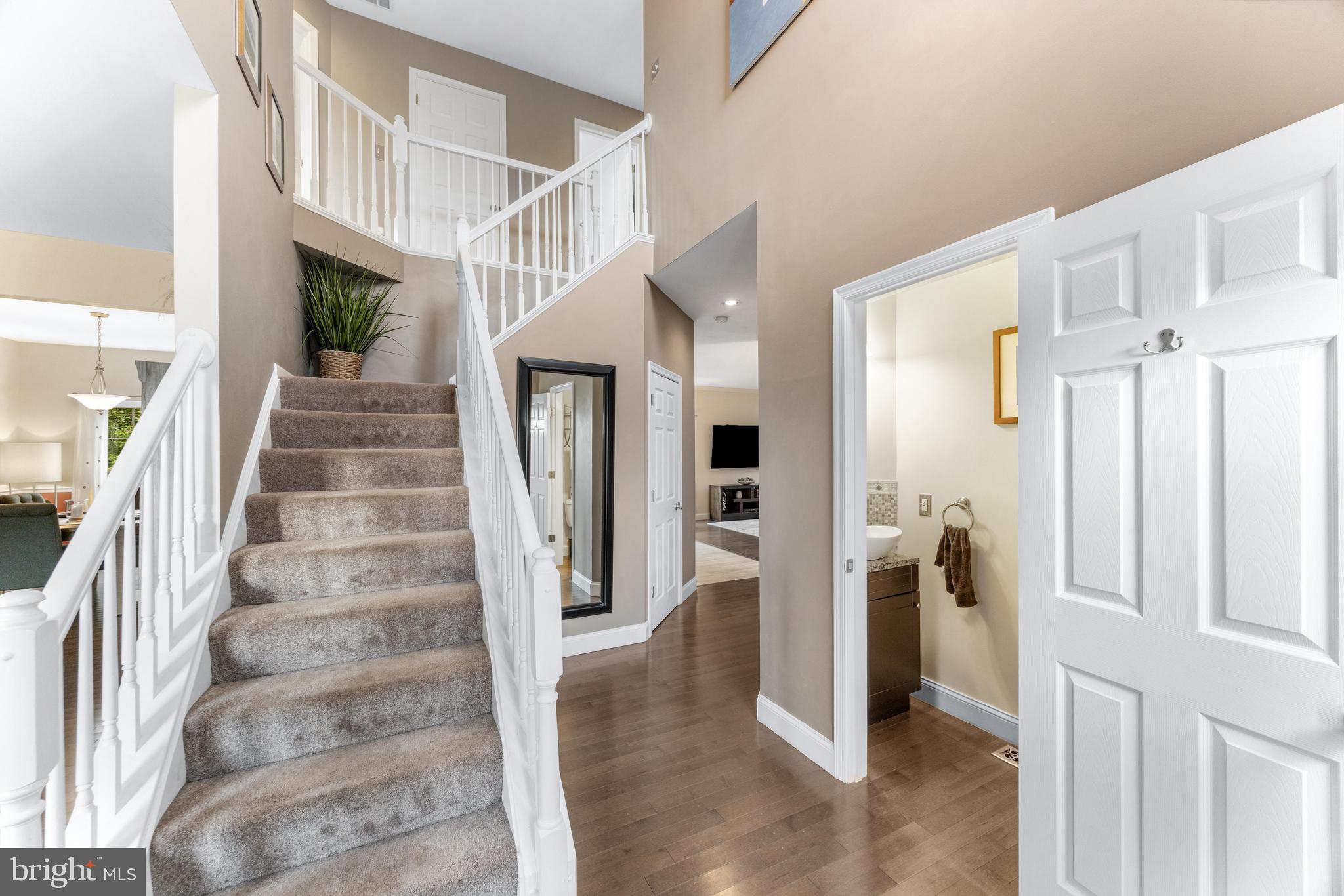 521 CHATTERMARK COURT