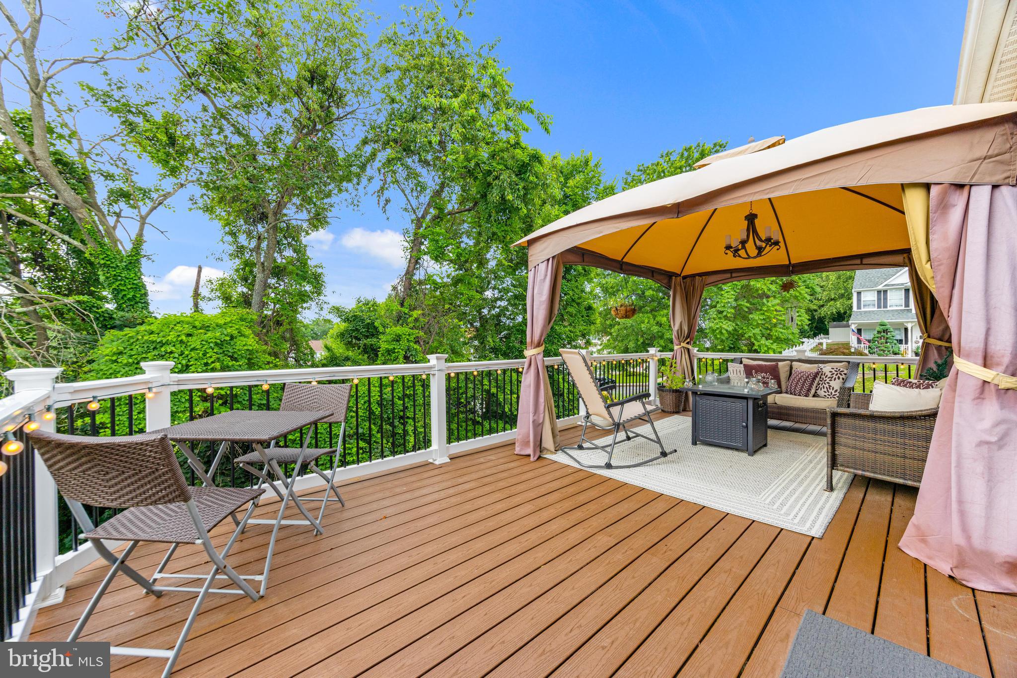 521 CHATTERMARK COURT