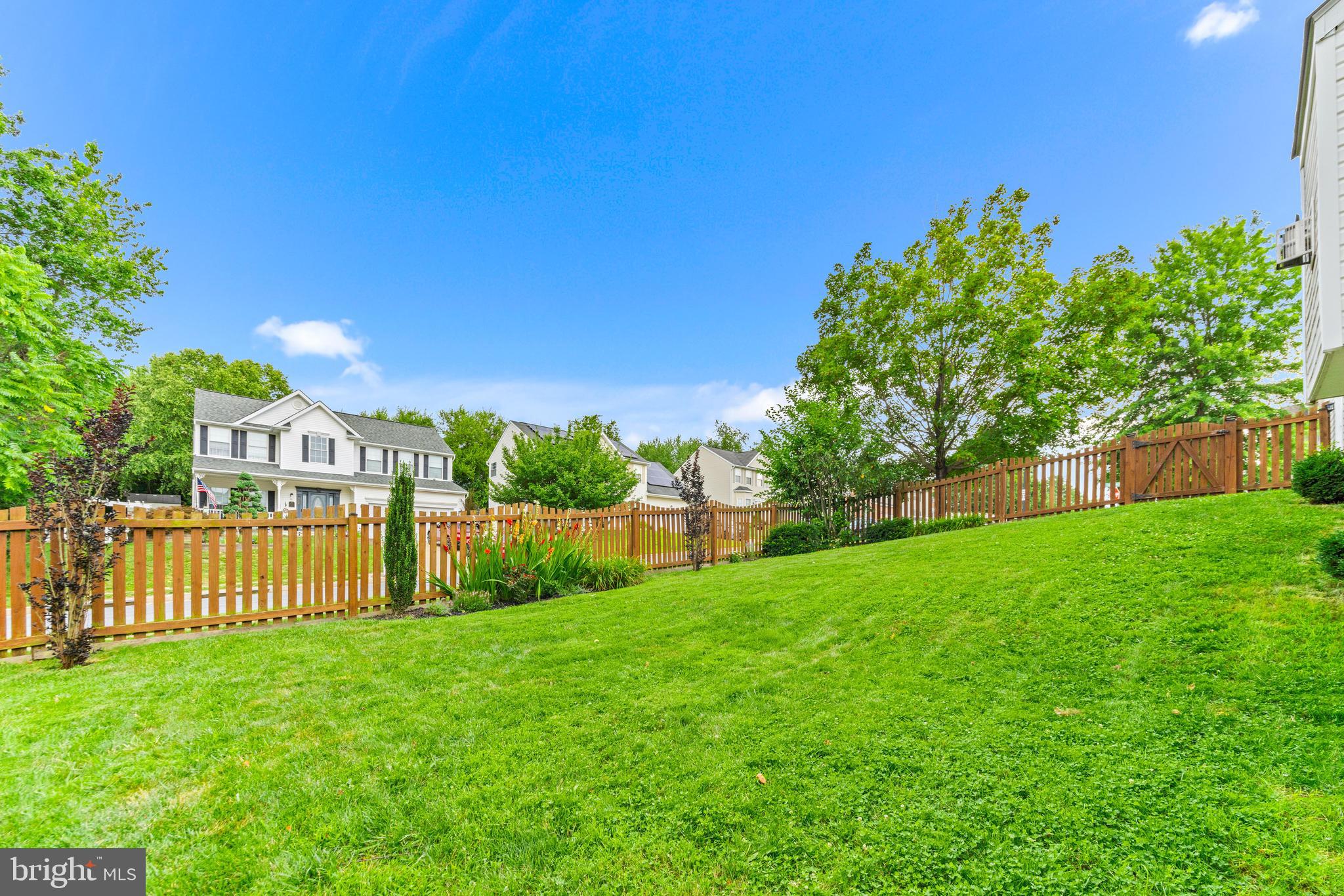 521 CHATTERMARK COURT