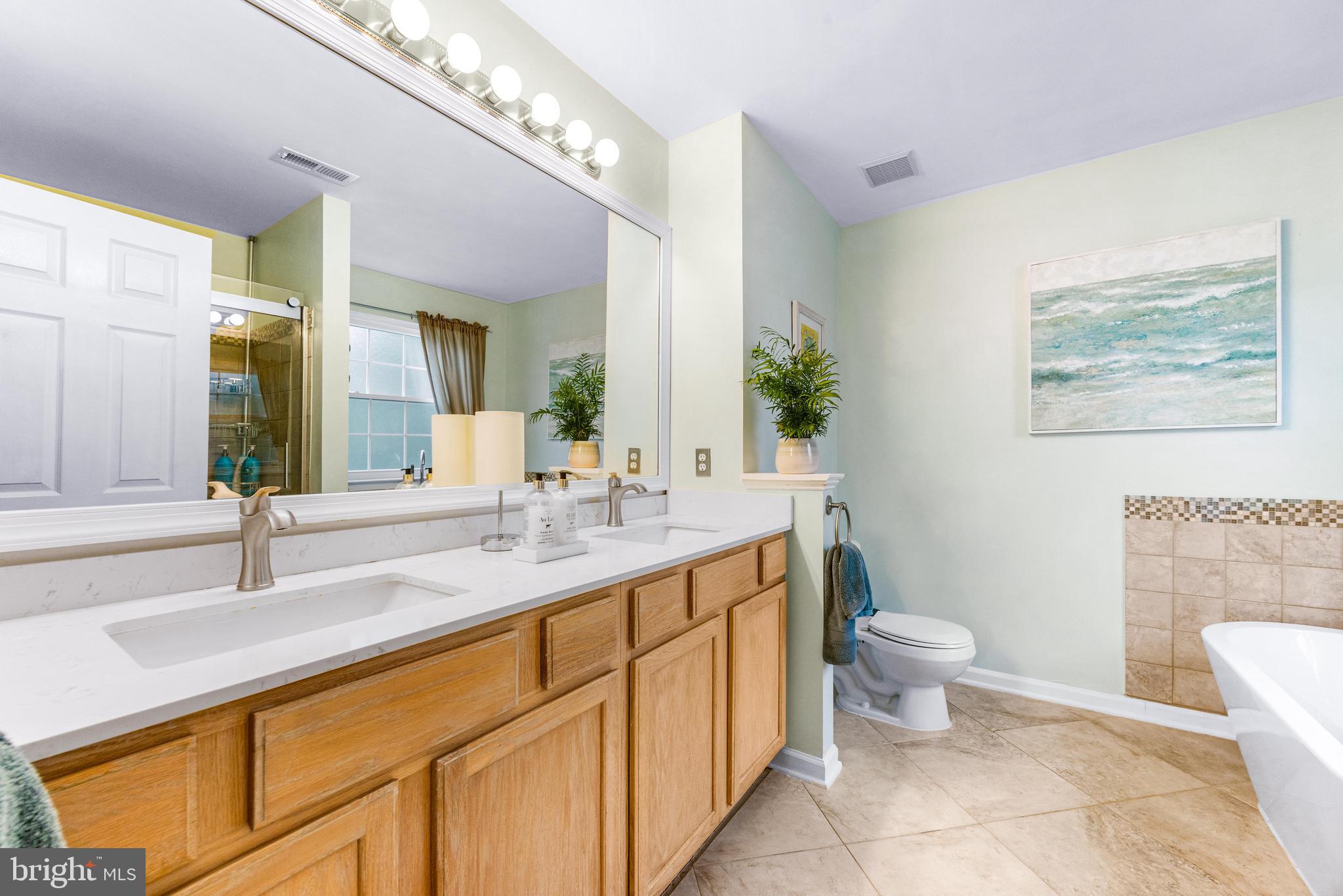 521 CHATTERMARK COURT
