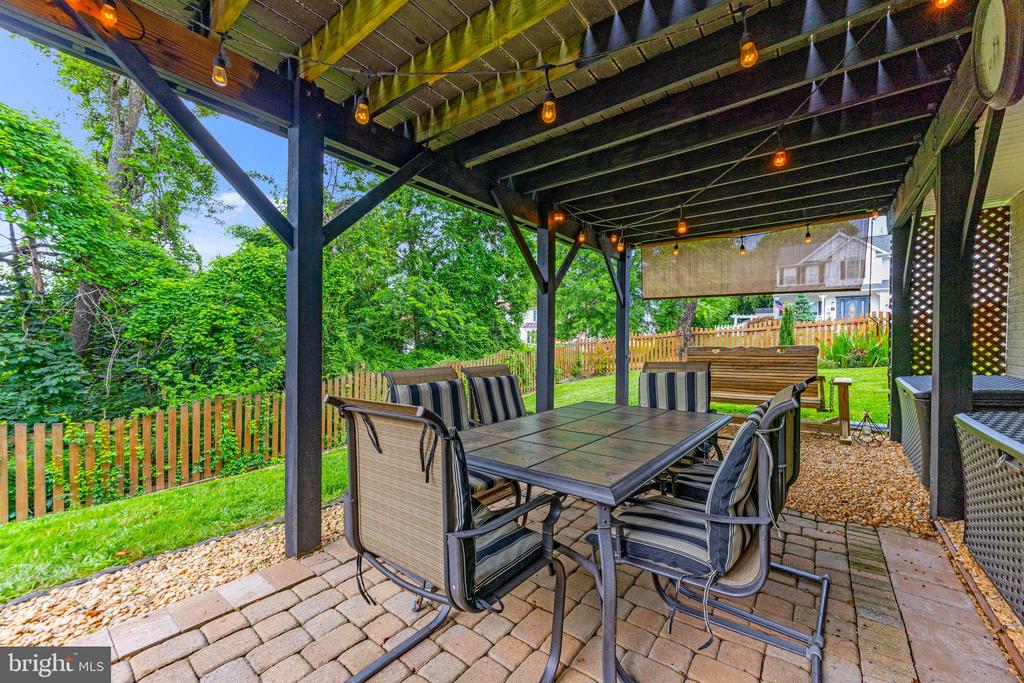 521 CHATTERMARK COURT