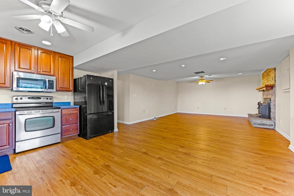380 CROWL ROAD