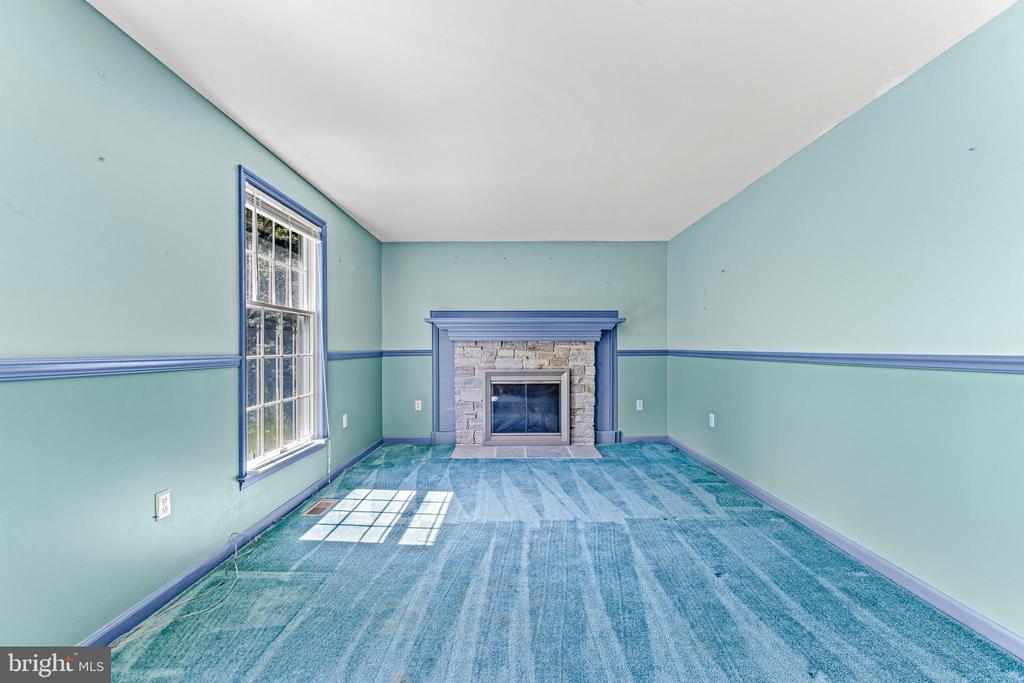 380 CROWL ROAD