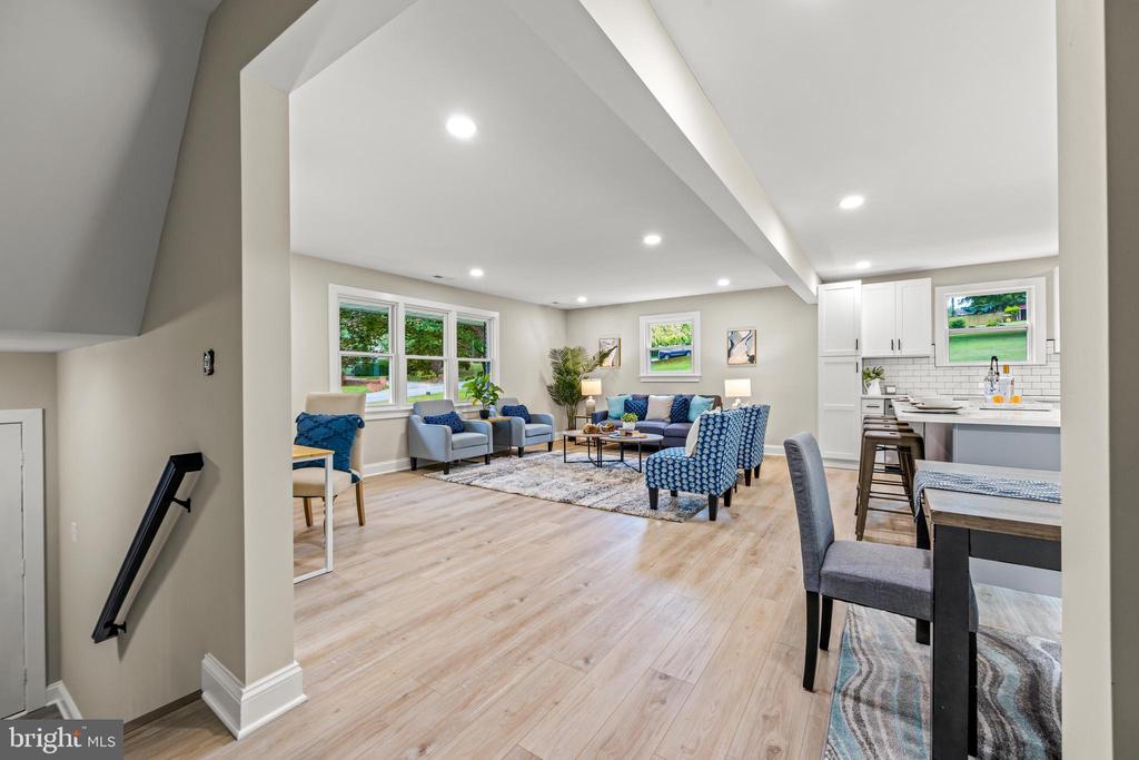 2612 JEFFREY LORI DRIVE