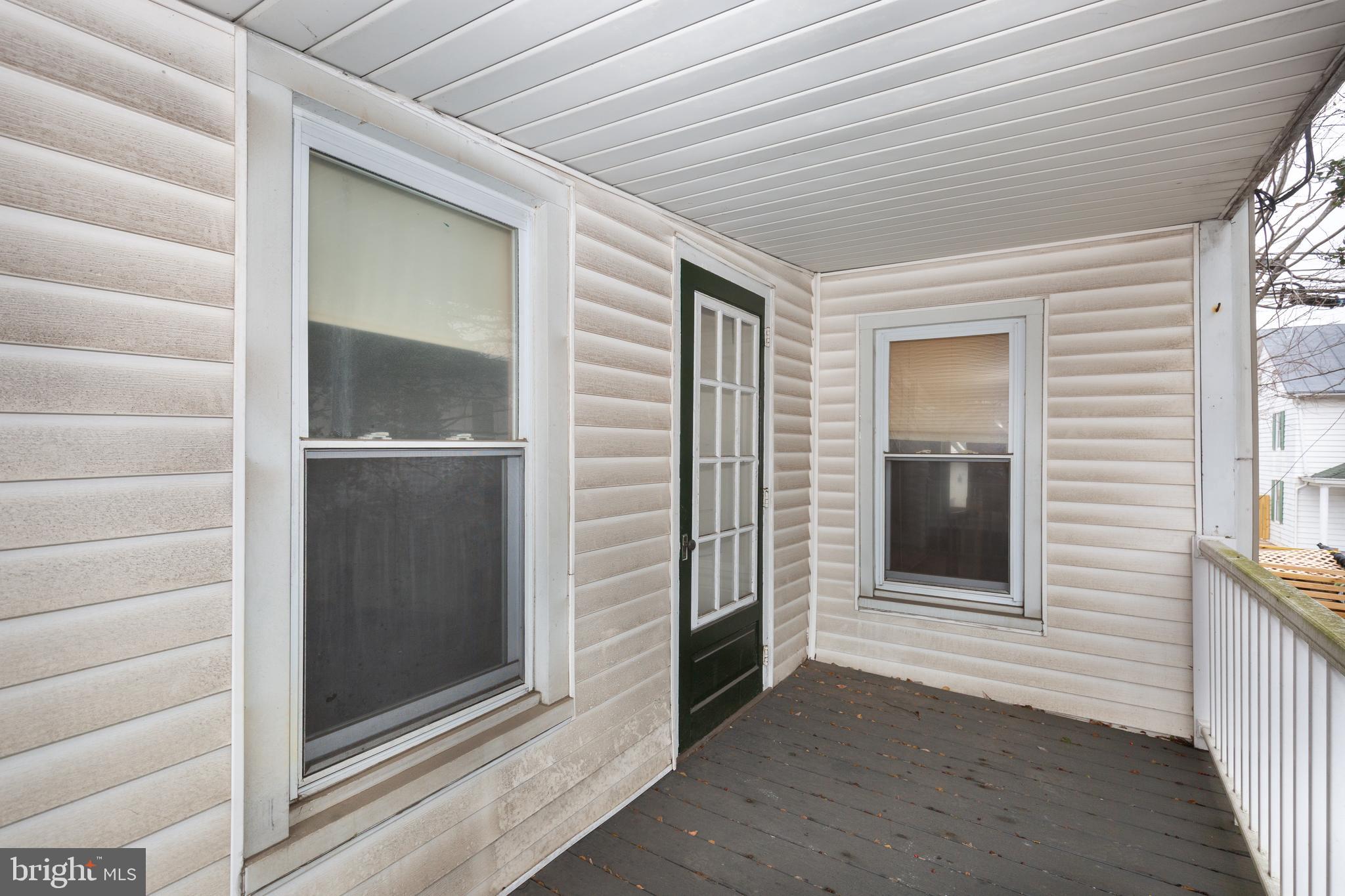 3221 MAIN STREET