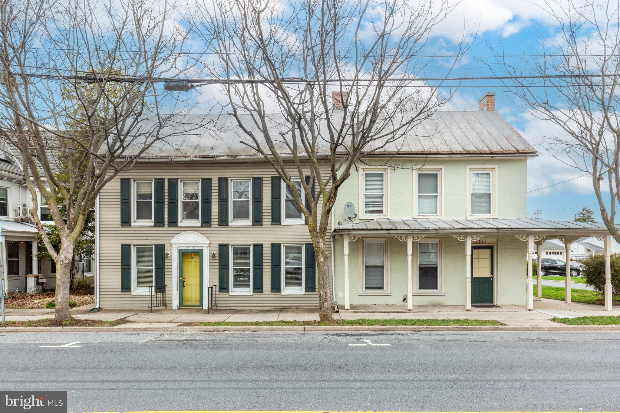 3221 MAIN STREET
