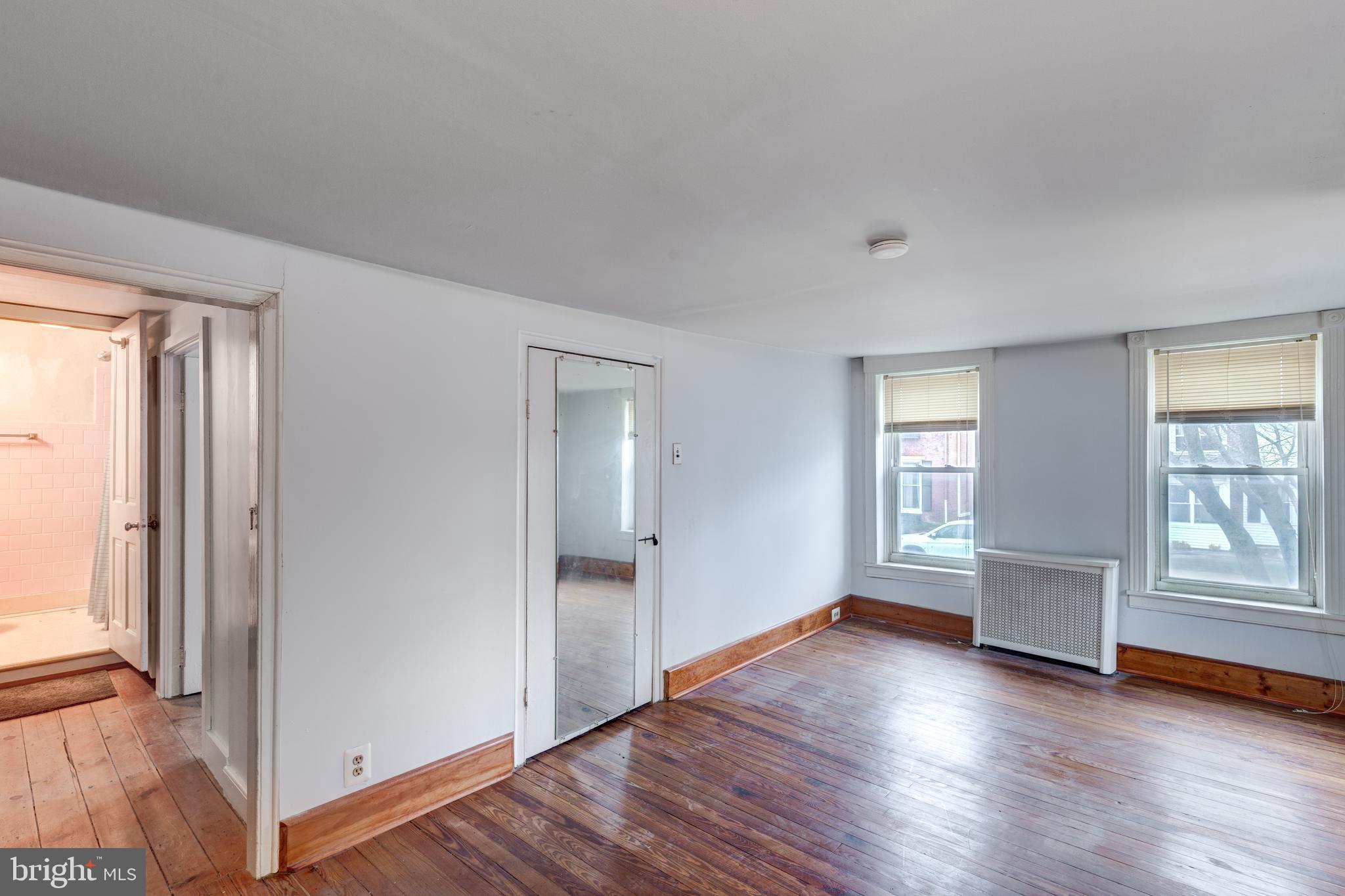 3221 MAIN STREET