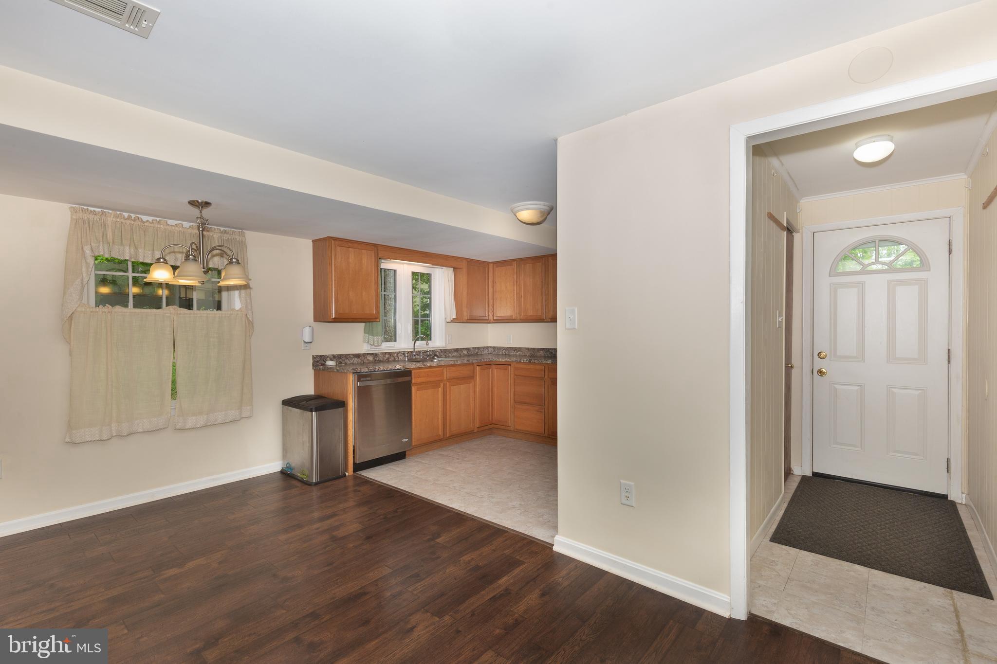 2711 OVERVIEW ROAD