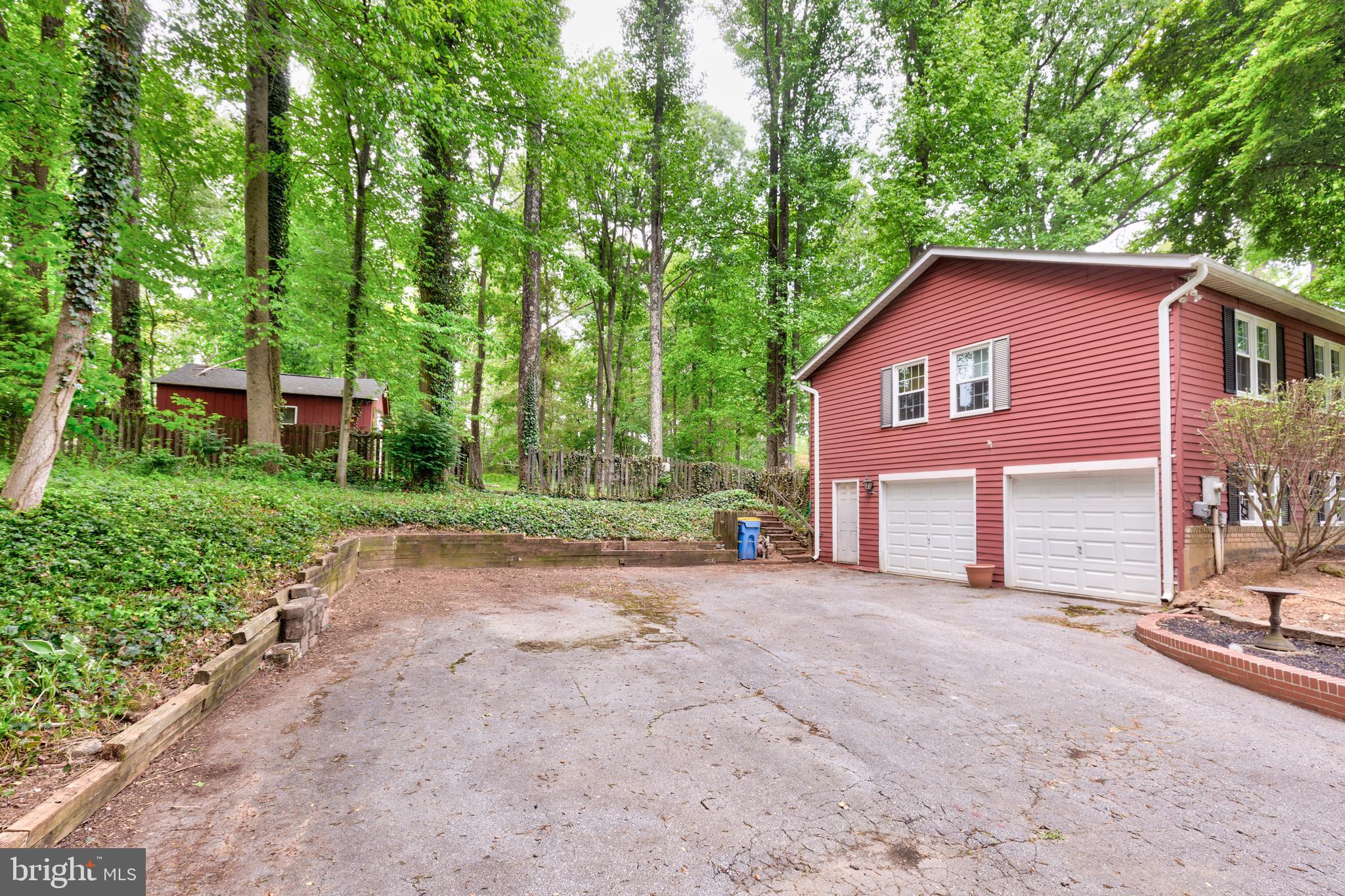 2711 OVERVIEW ROAD